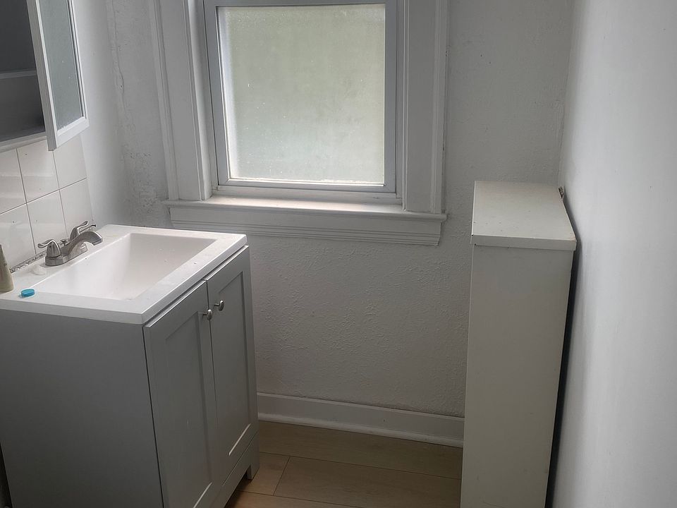 11871 Lake Ave Apartment Rentals Lakewood, OH Zillow