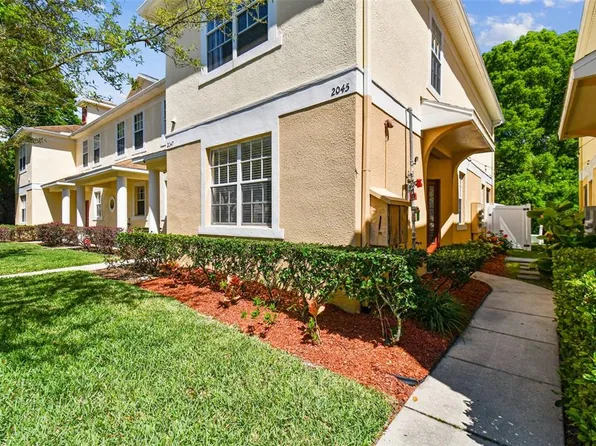 2045 Fiesta Ridge Ct, Tampa, FL 33604