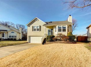 5086 Danielle Dr, Saint Charles, MO