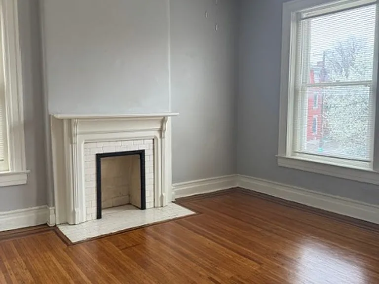 510 W. Saint Catherine — Photo 8