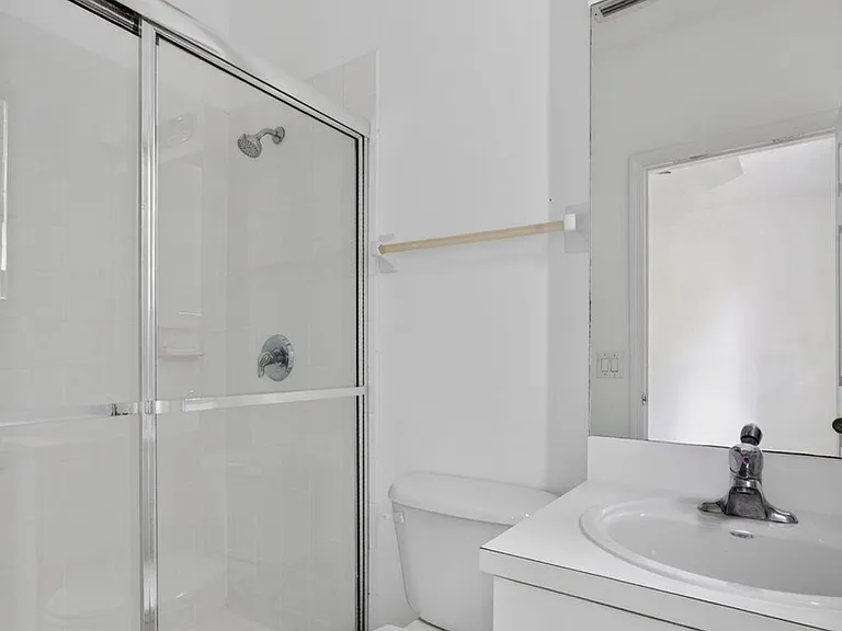 1575 NE 33rd Ave #105 — Photo 28