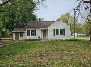 2902 Garland St, Muskogee, OK 74401