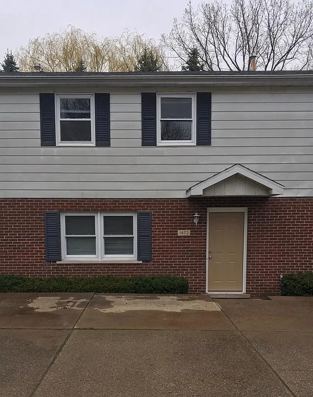 1472 Nicholson St — Photo 1