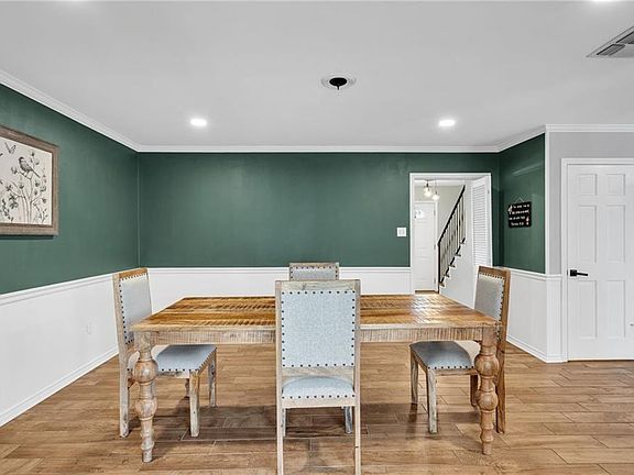 4th image of 141 Rex Dr