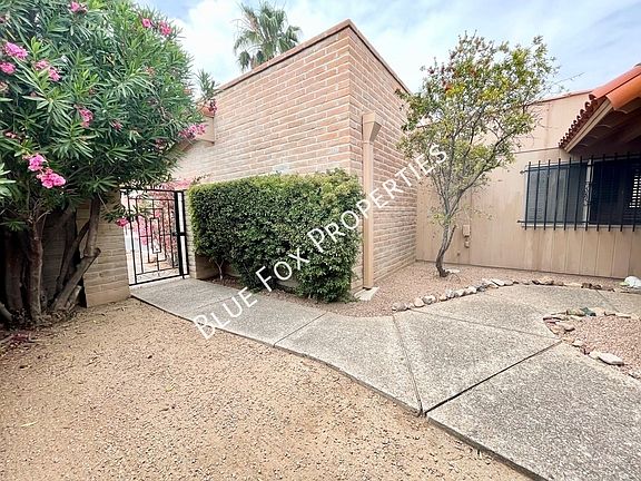 4th image of 7876 N Sendero Tres