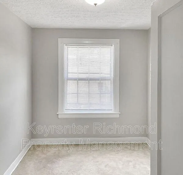 210 N Stafford Ave #29 — Photo 15