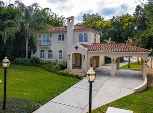 1200 Lakeshore Dr, Mount Dora, FL 32757