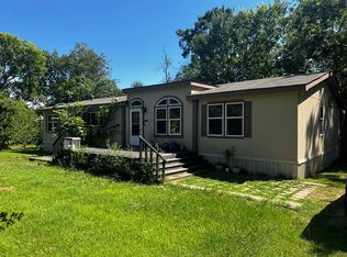 105 W Spruce St, Huntington, TX 75949