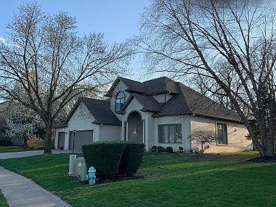 3rd image of 6016 Margaux Ln