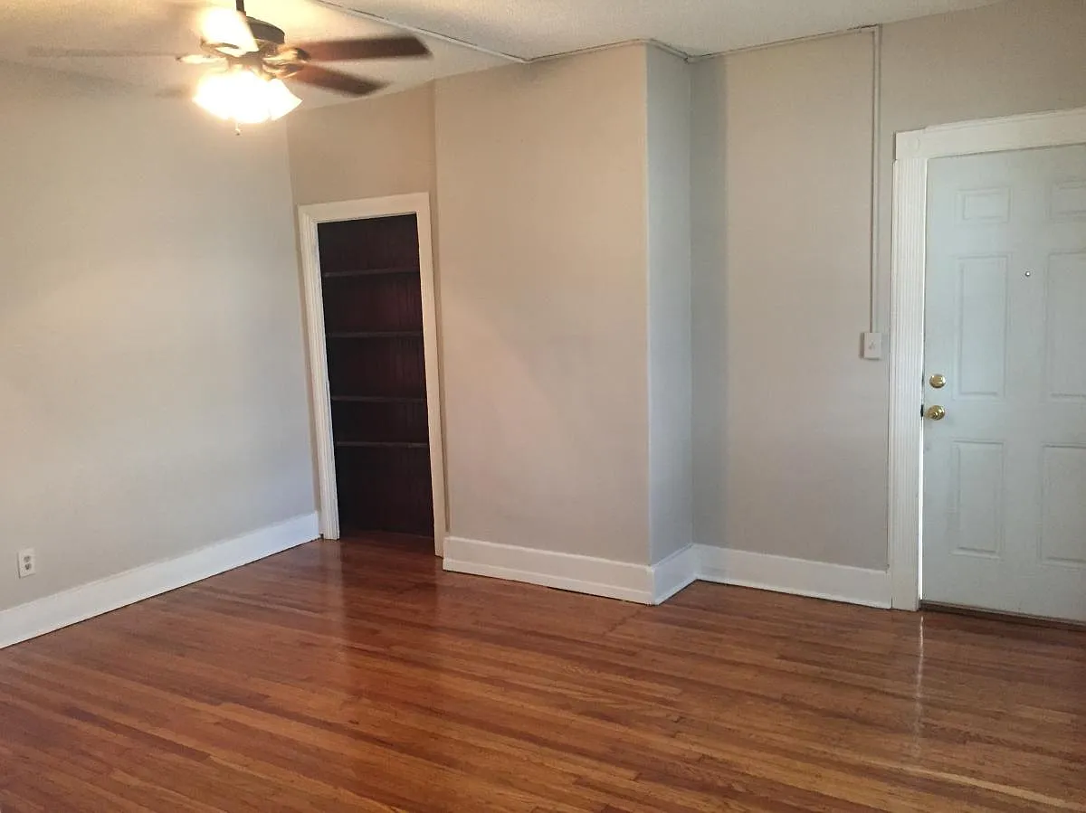 901 20th Street — Photo 2