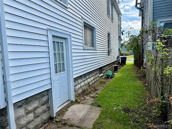 4th image of 4 McKinley Ave