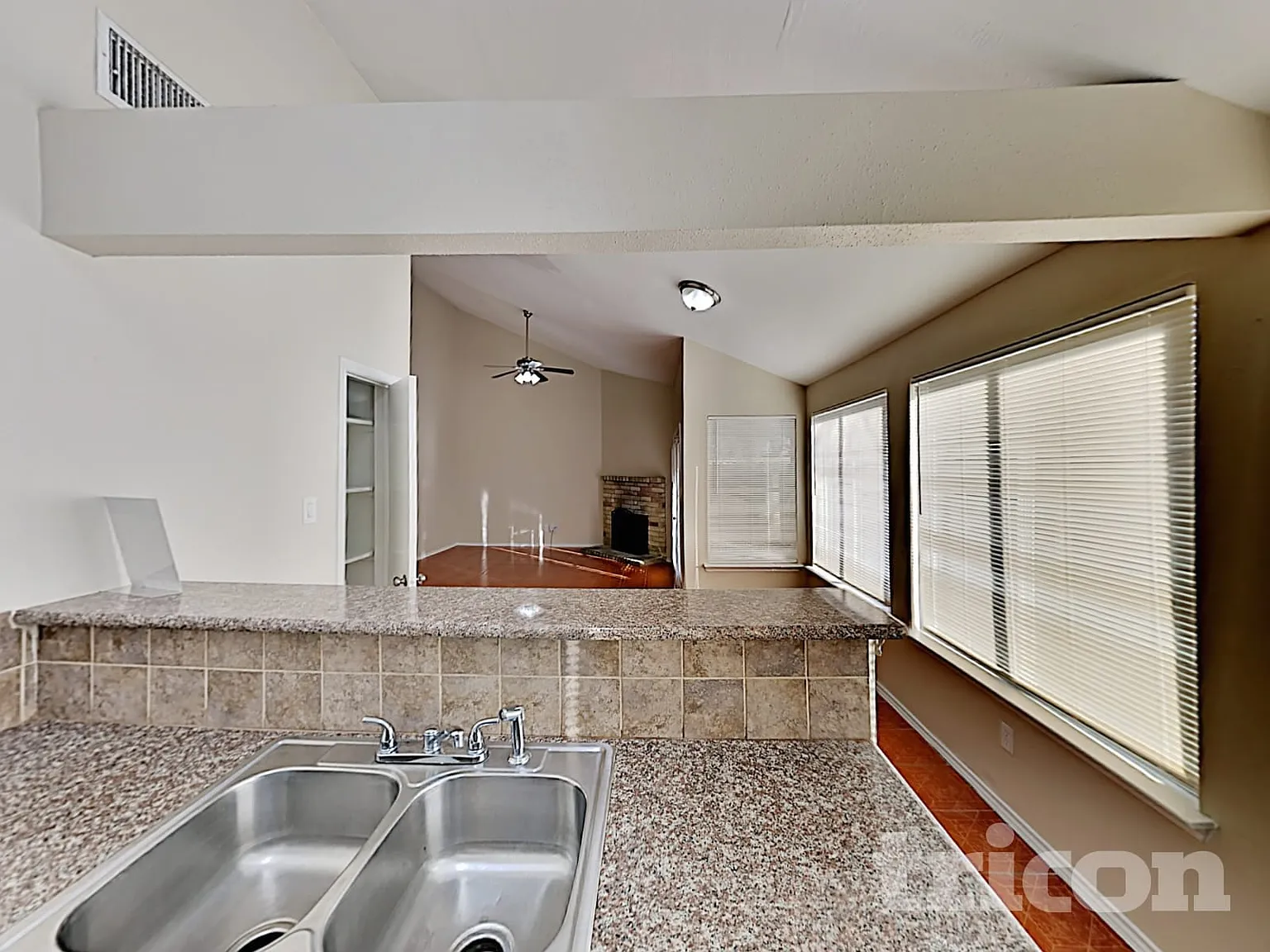 3106 Boynton Drive Houston TX — Photo 4