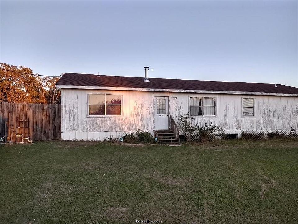 1st image of 3422 Pebble Ln