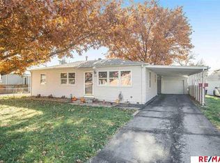 6253 H St, Omaha, NE 68117