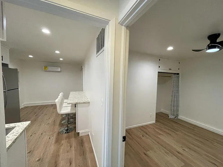 22331 Vanowen St #A — Photo 8