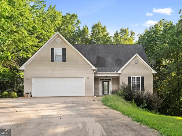 56 Edgar Dr, Commerce, GA 30529