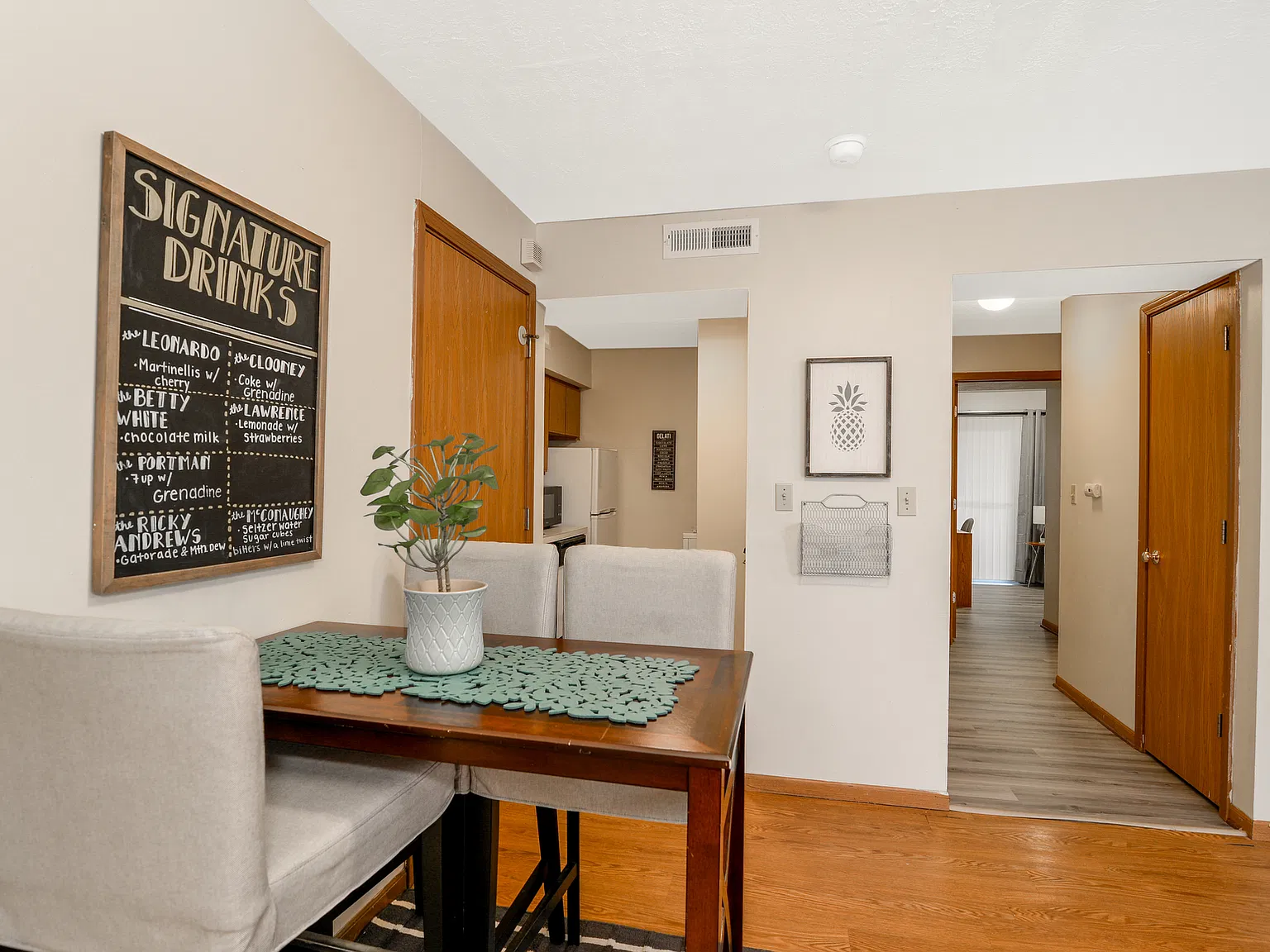 2 bed, 680 sqft, $1,950 — Photo 1