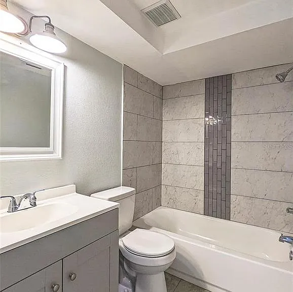 6123 Montana Ave — Photo 8