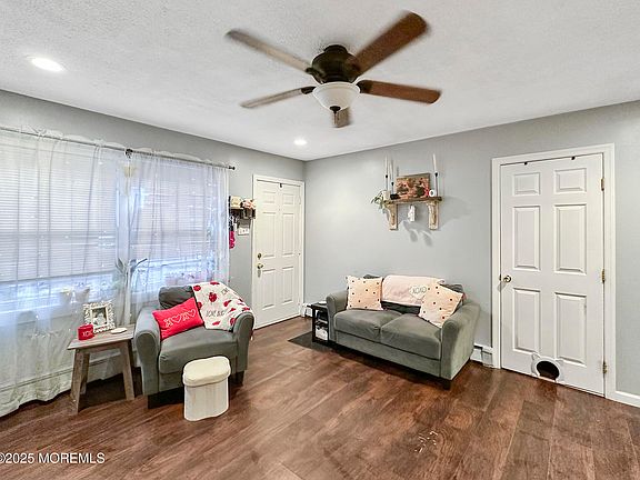 3rd image of 38-40 Story Street
