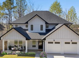 2325 Huntington Ridge Rd, Birmingham, AL 35226