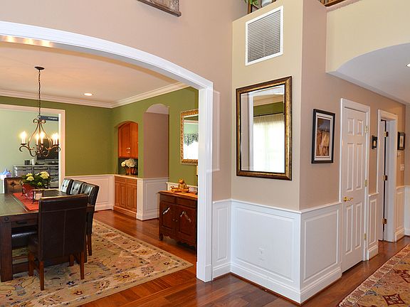3rd image of 4516 Clearbrook Ln
