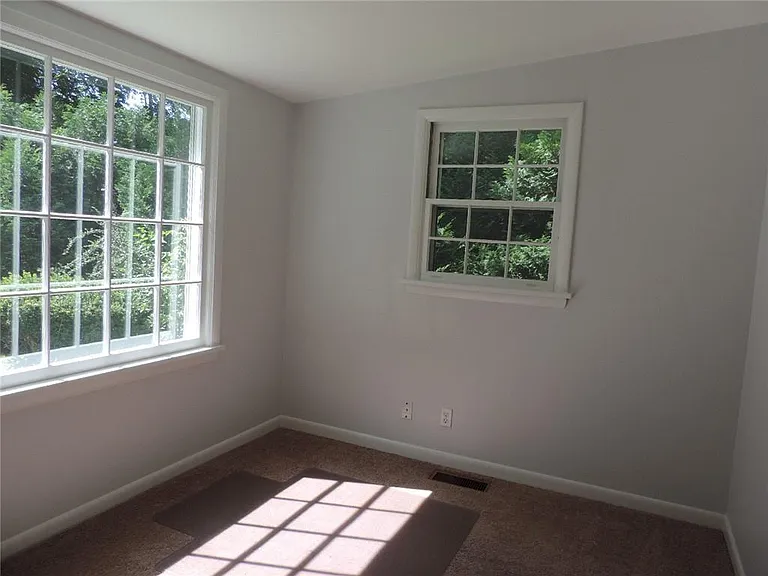 3765 East Ave — Photo 11