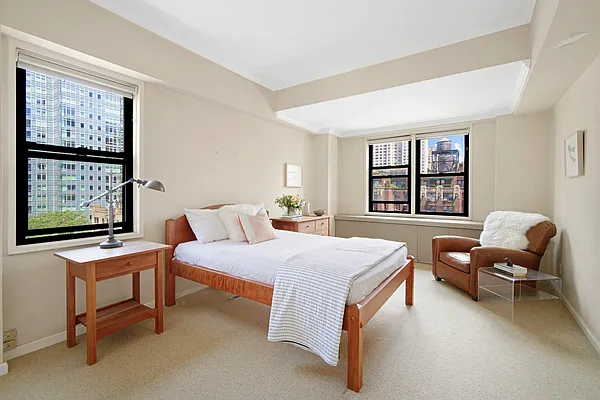 Sold by Compass | media 6