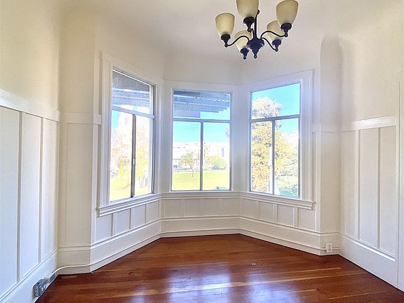 2nd image of 554 Columbus Ave