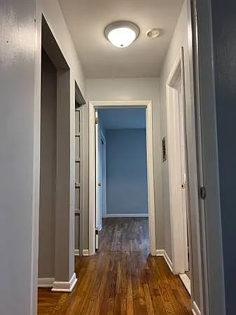 27 Tompkins St #10 — Photo 3
