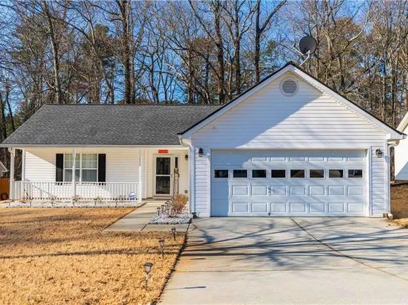 199 Amelia Creek Way, Lawrenceville, GA 30045