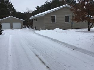 1525 S Townhall Rd, Stanton, MI 48888