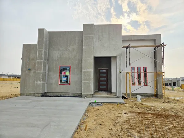 124 Faith Dr, Laredo, TX 78045