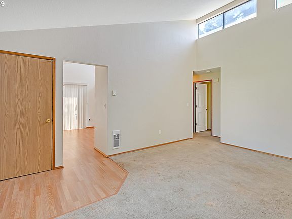 5th image of 6015 NE 37th St