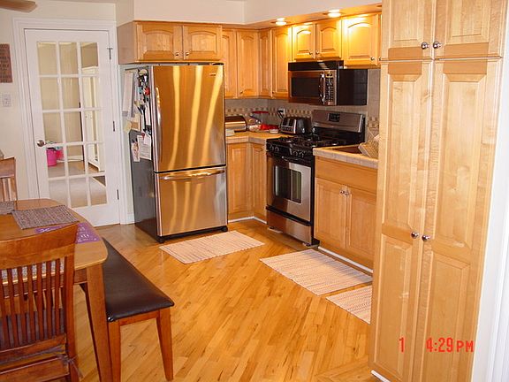 4th image of 8737 Stevens Dr