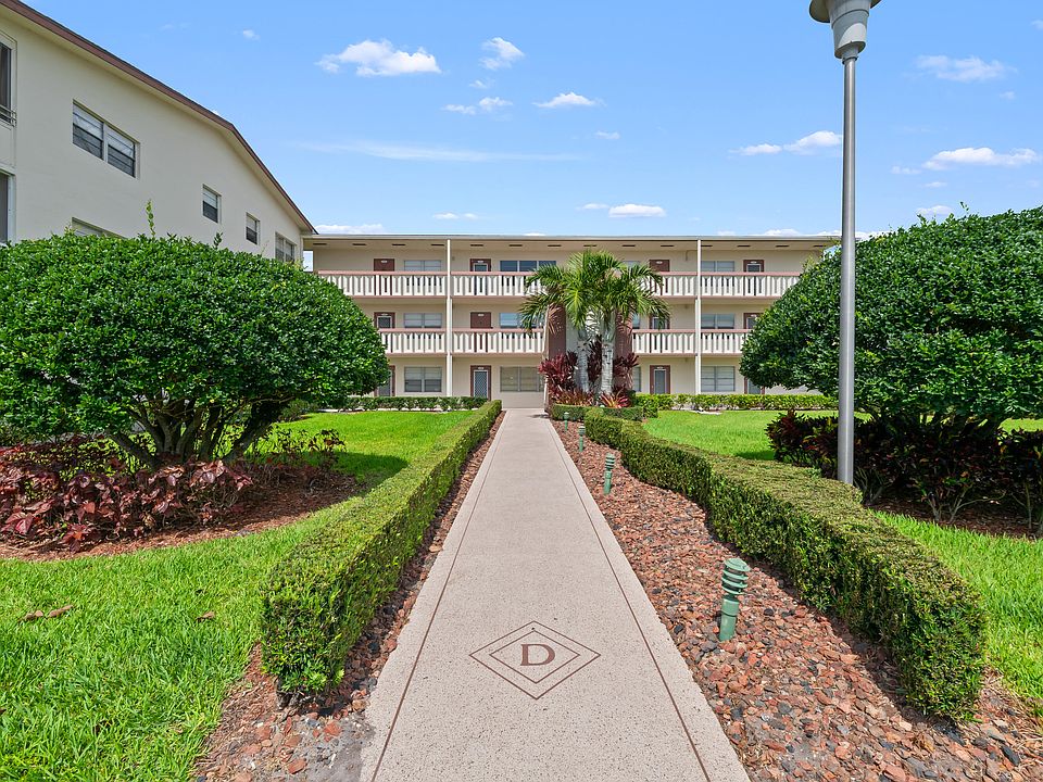 1st image of 148 Preston Way #148