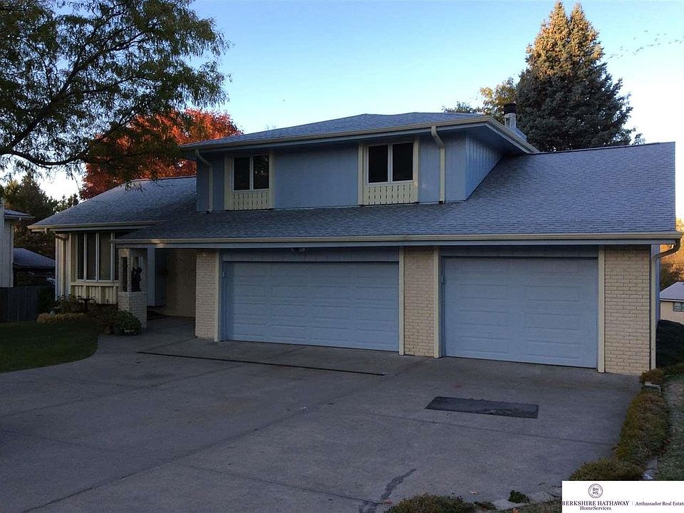 1st image of 4928 N 106th St