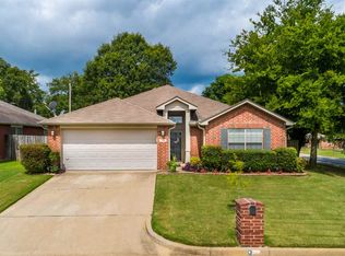 1323 Mission Creek Dr, Longview, TX 75601