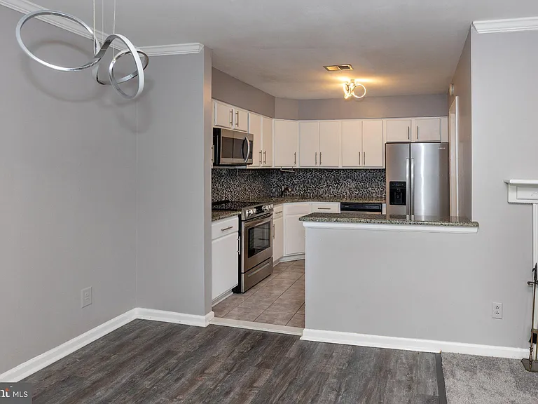 10 Sumac Ct #B — Photo 14