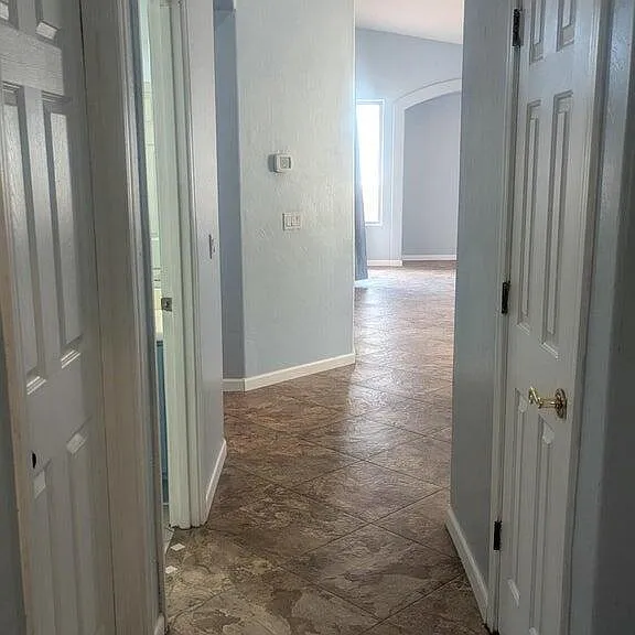 5554 W Carriage Dr — Photo 20