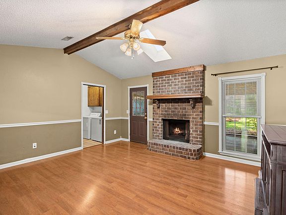 5th image of 208 Kirksey Dr