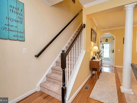 3rd image of 43 Townes Pl