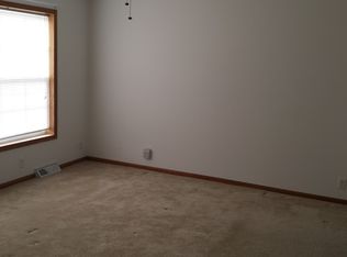 14240 Charleston St, Dixon, MO 65459