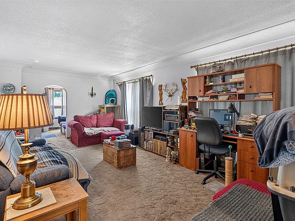 4th image of 1019/1021 SE Kirkwood Ave
