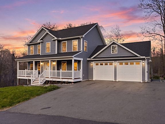 2nd image of 131 Damon Rd