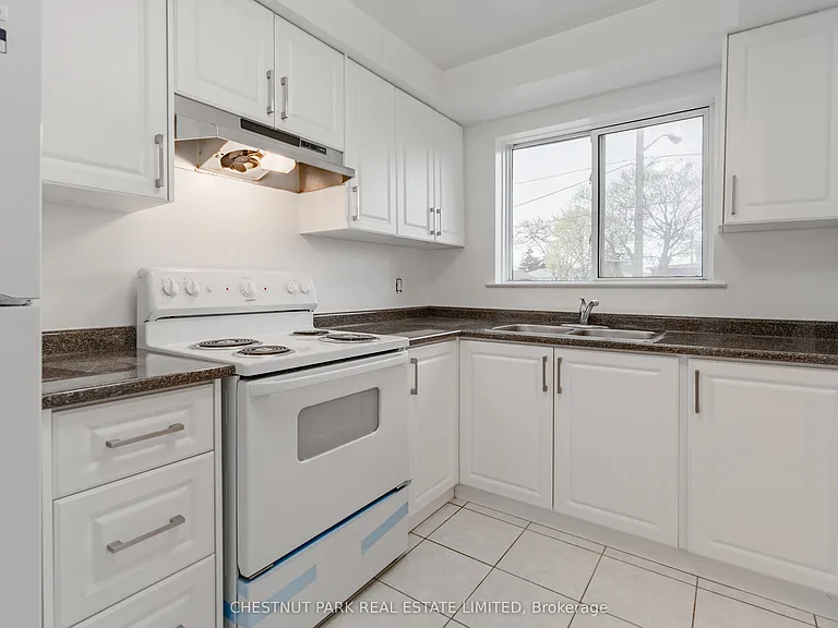 44 Romfield Dr #23 — Photo 5