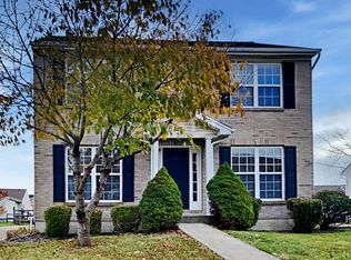 8888 Woolstone Ct, Maineville, OH 45039