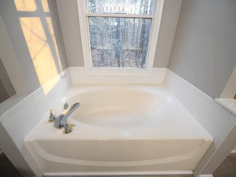 20503 Chestnut Ridge Dr — Photo 23