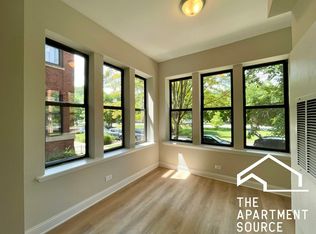 2323 N Kedzie Blvd #1F, Chicago, IL 60647