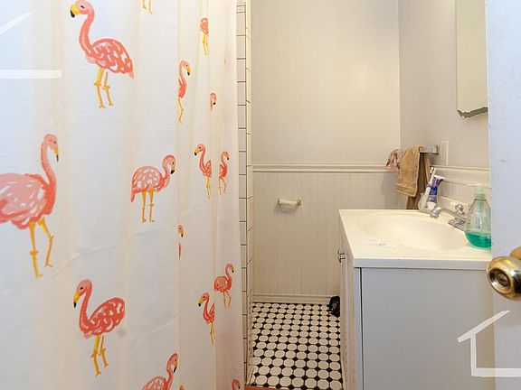 5th image of 53 Egmont St #3A