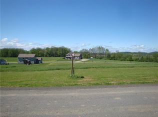 843 Greenfield Rd #T, Derry, PA 15627